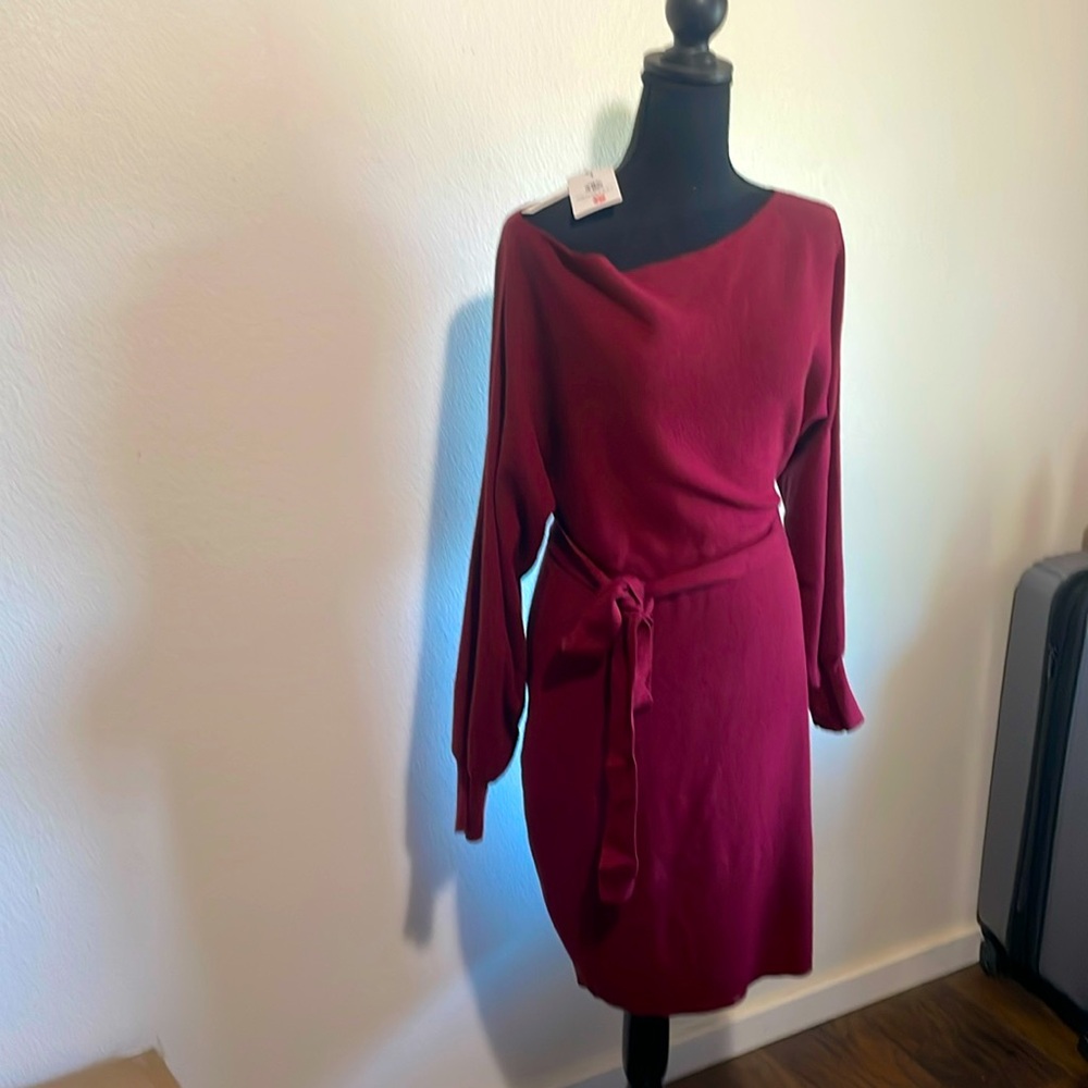 New, never worn dress.